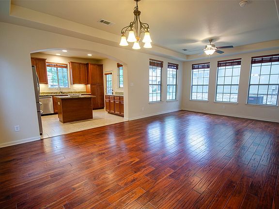 2nd image of 12805 Cape May Ln