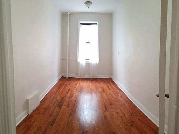 5th image of 55 Linden Blvd APT 4A
