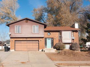 633 N 2350 W, West Pt, UT 84015
