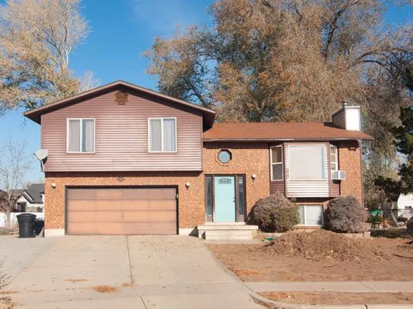 633 N 2350 W, West Pt, UT 84015