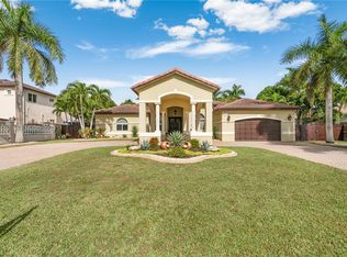 Valencia Acres, Miami, FL 33177