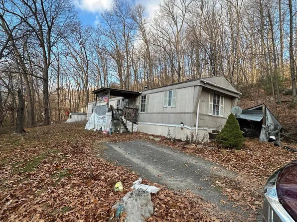 7950 Tarman Spring Rd #1, Waynesboro, PA 17268