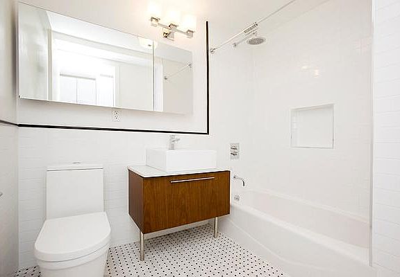 3rd image of 419 E 117th St