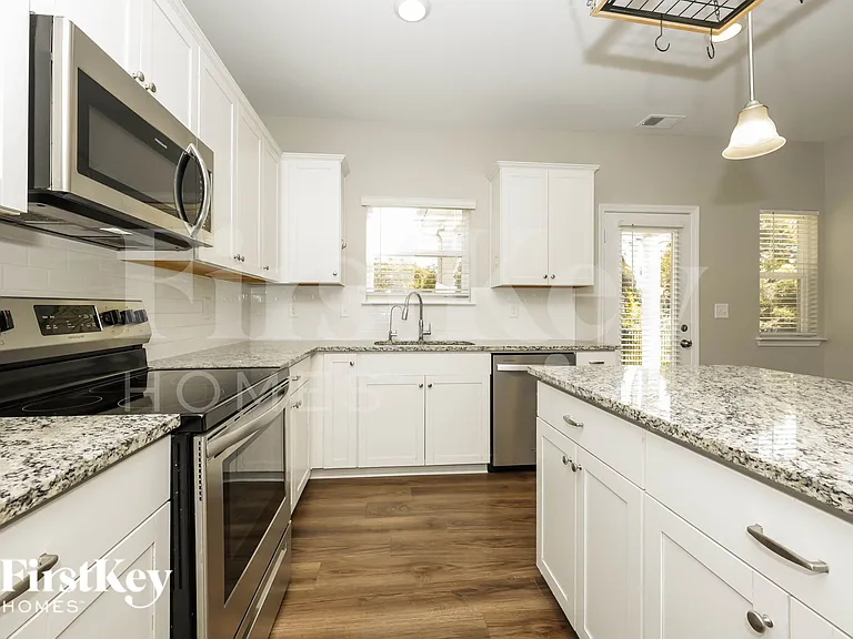 3211 Briar Chapel Dr — Photo 5