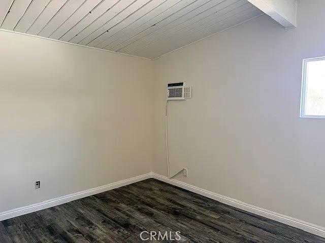 1020 N Mountain View Pl — Photo 13