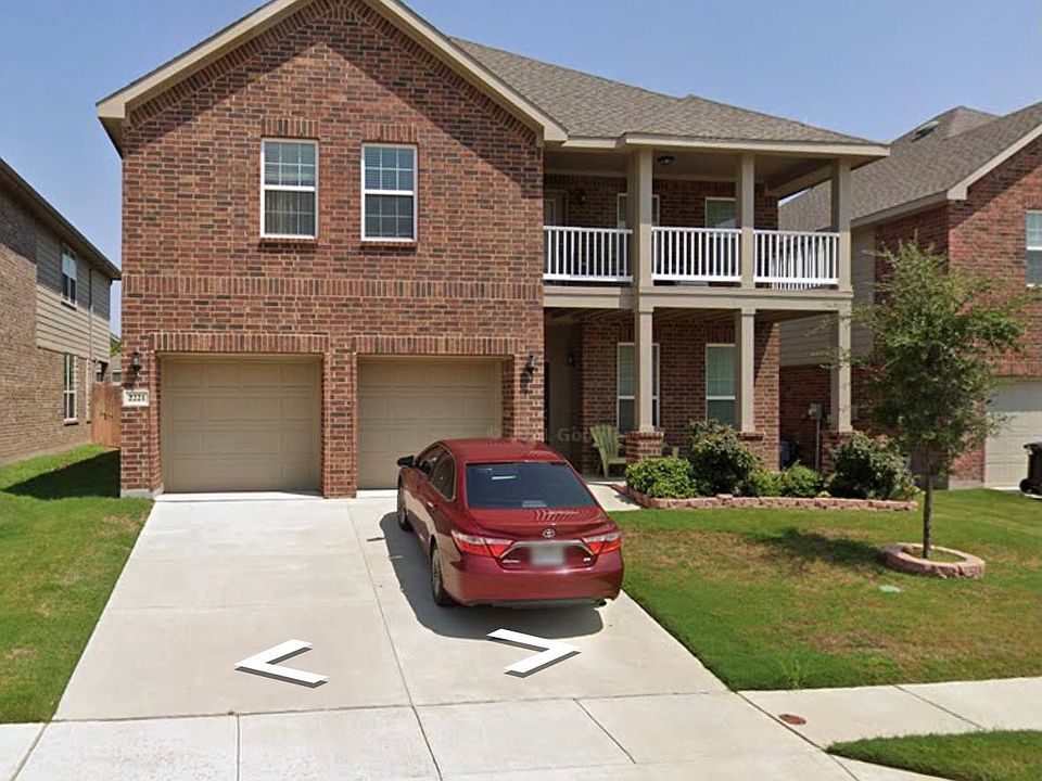 1st image of 2221 Loreto Dr