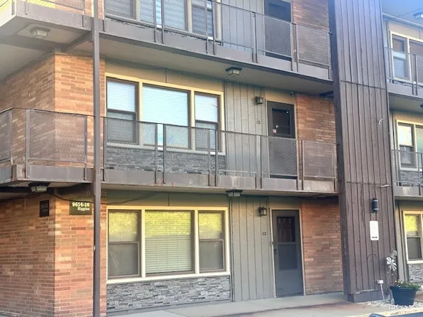 9614 W Higgins Rd APT 2I, Rosemont, IL 60018