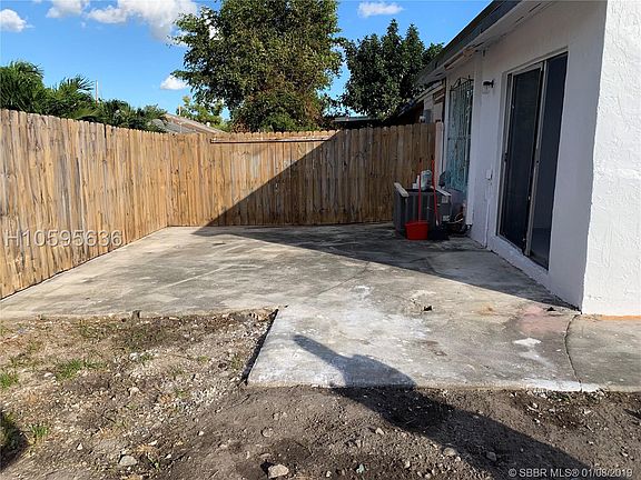 4th image of 18627 NW 45th Ave