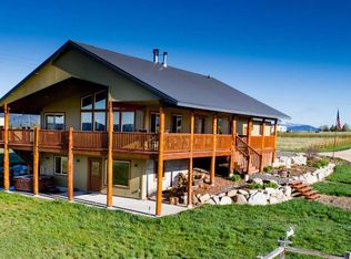 136 Goslin Loop, Cascade, ID 83611