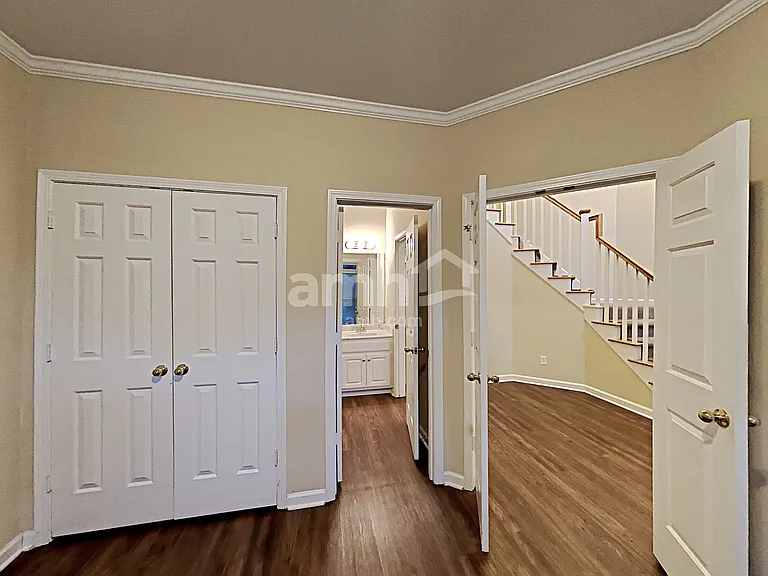 815 Hillcrest Ln — Photo 28