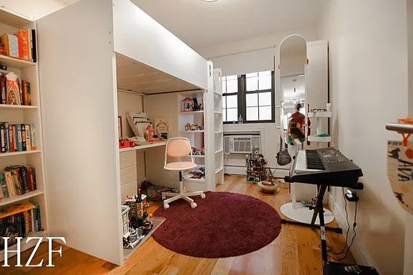 Rented by HZF Management LLC | media 25