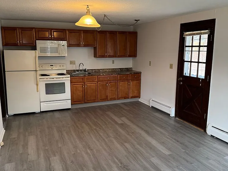 Beech Tree Residences — Photo 5