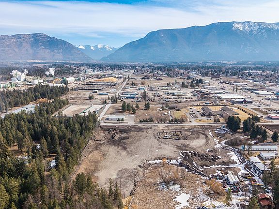 5th image of 330 Meadow Lake Blvd Lot 2