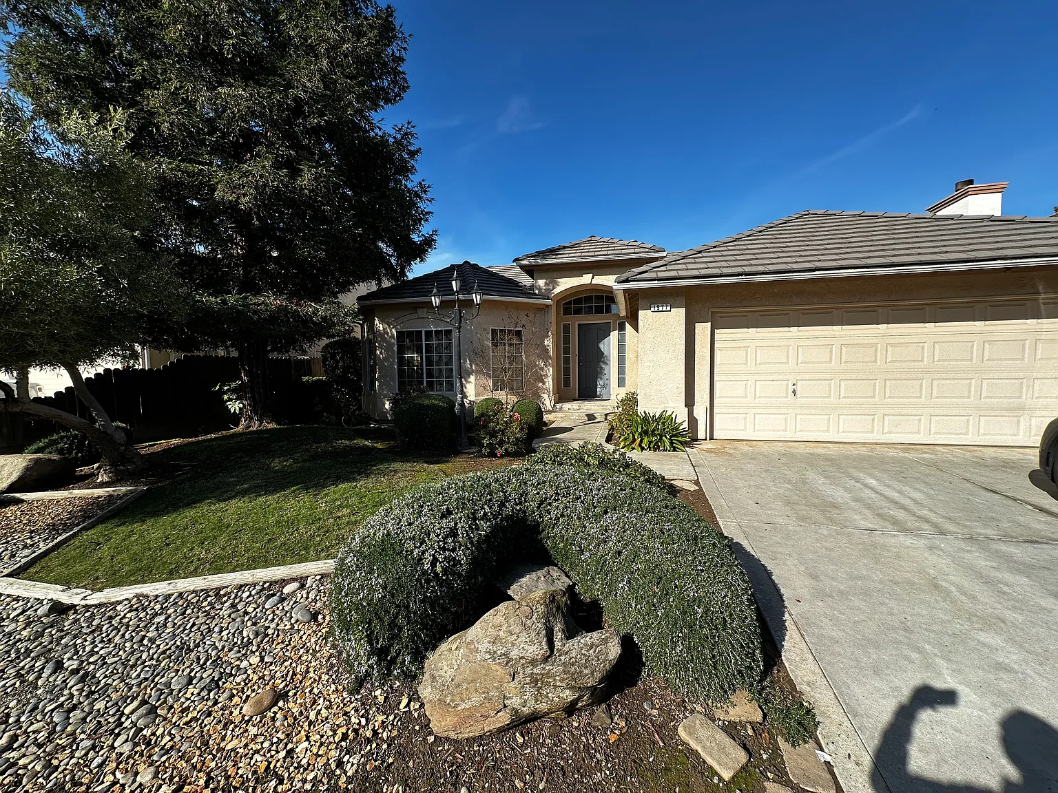 1977 Polson Ave — Photo 2