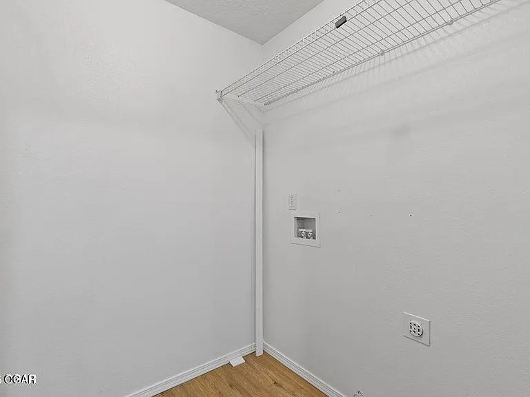 1177 E Amber Dr — Photo 10