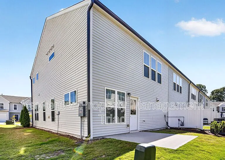 4009 Beckton Trl — Photo 15