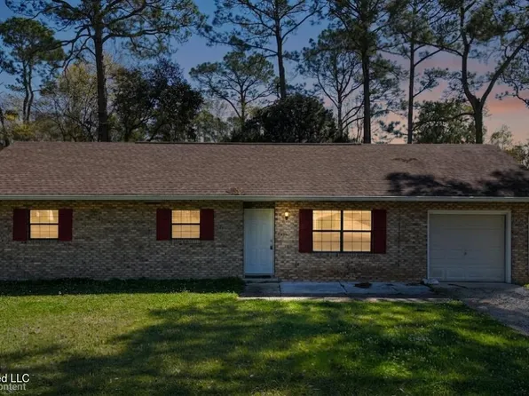 12448 N Oaklawn Ln, Biloxi, MS 39532