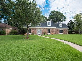 2175 Treemont Ln, Orange, TX 77630