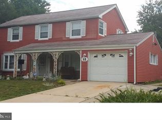 25 Belmont Ln, Willingboro, NJ 08046
