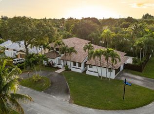 5620 SW 58th Pl, South Miami, FL 33143