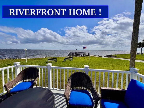 7165 Satellite Rd, Titusville, FL 32780