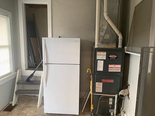 800 S Georgia St — Photo 8