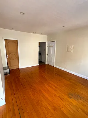 Rented by Smart City Real Estate LLC | media 2