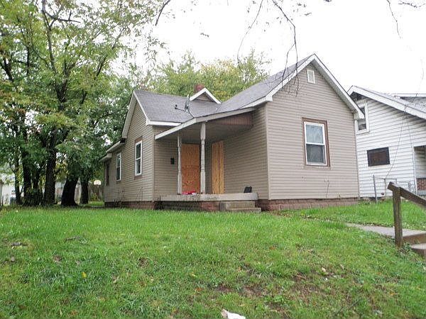 1st image of 320 S Oakland Ave