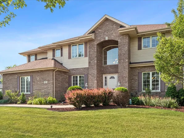 8712 Koehler Dr, Tinley Park, IL 60487
