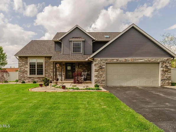 2318 Chestnut Ln, Findlay, OH 45840