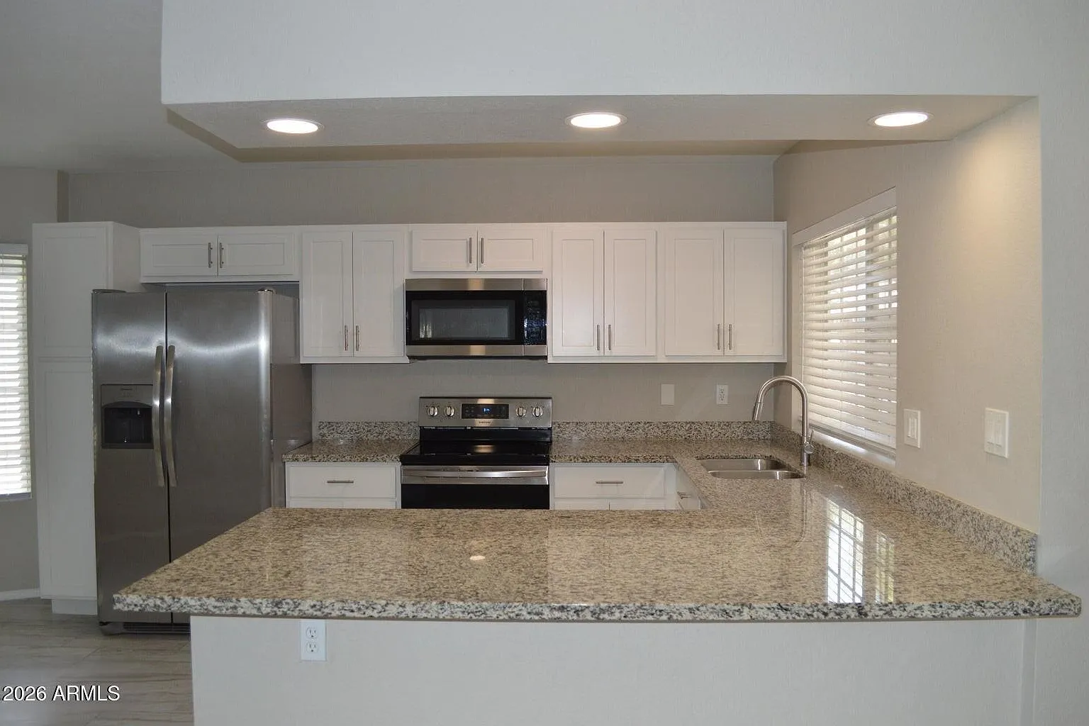 3 bed, 1185 sqft, $1,700 — Photo 1