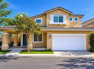 292 Edgemire Ln, Simi Valley, CA 93065