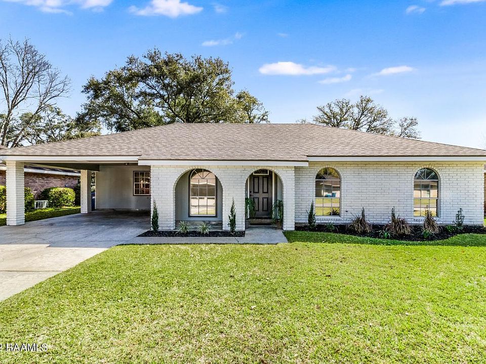 1st image of 319 San Carlos Cir