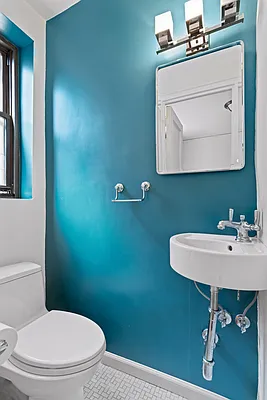 Sold by LG Fairmont Group | media 9