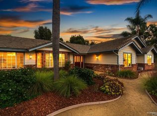 1898 Alta Vista Dr #A, Vista, CA 92084