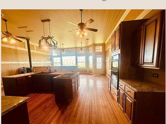 3rd image of 5100 County Road L