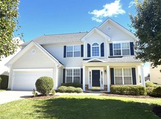 1349 Pondhaven Dr, High Point, NC 27265