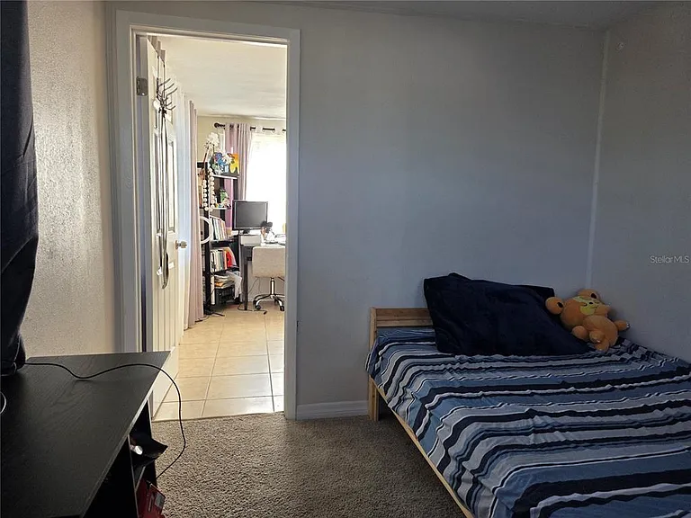 4823 Longwood Ave — Photo 24