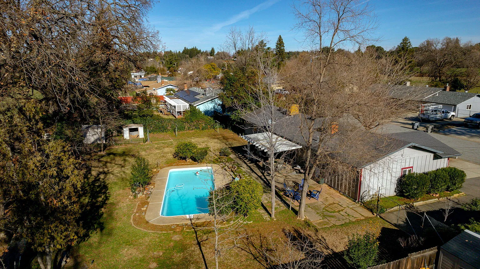 5222 Debbie Ln photo 1