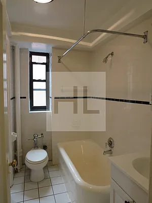 Rented by Highline Residential | media 12