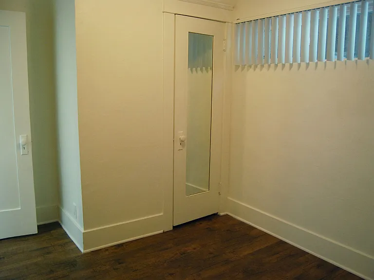 3817 E Livingston Dr — Photo 37