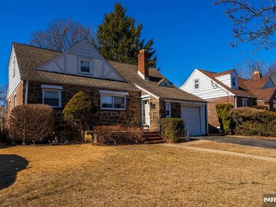 179 Huguenot Dr, New Milford, NJ, 07646
