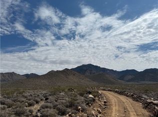 6 Longhorn Dr, Dolan Springs, AZ 86441