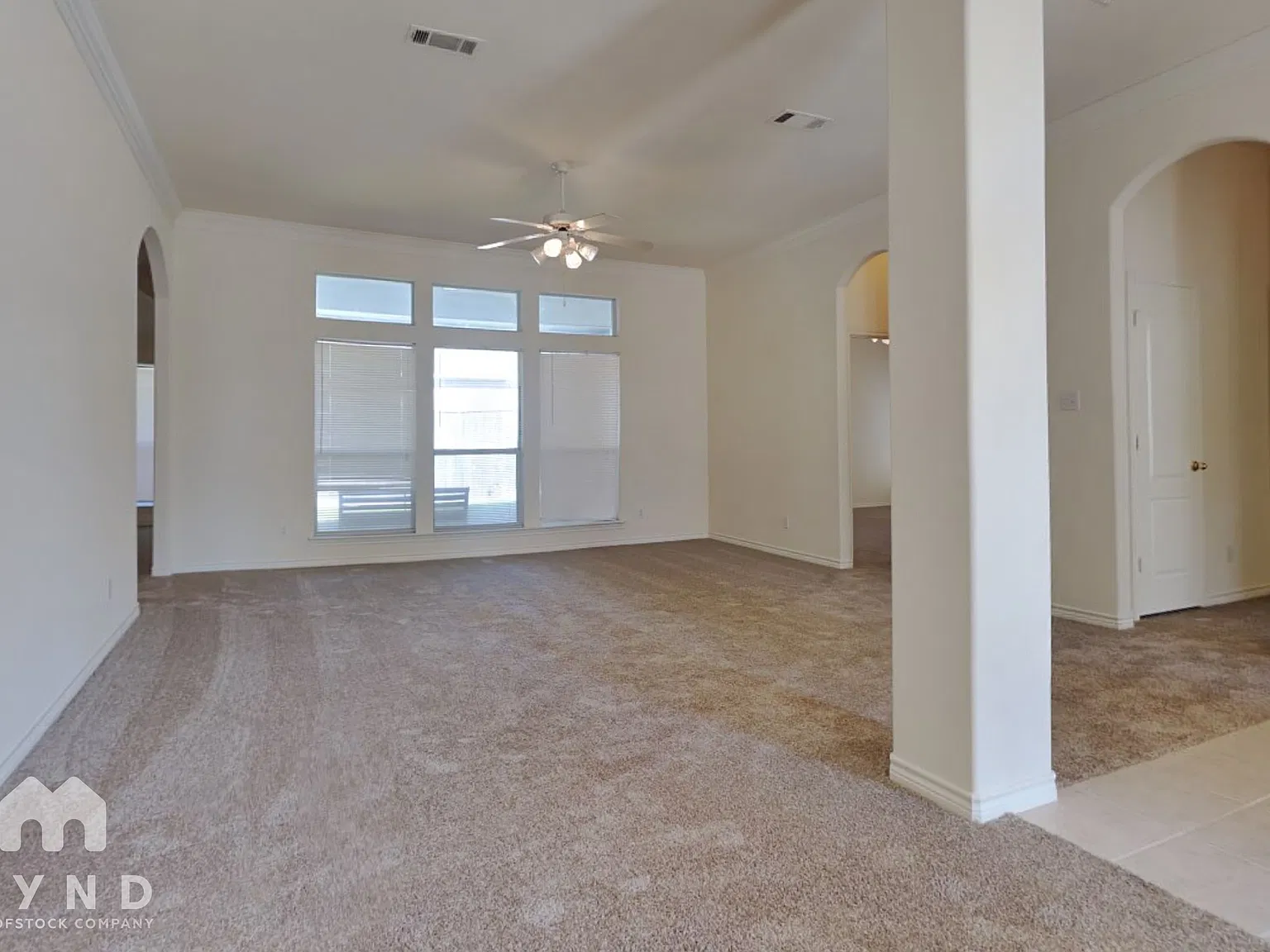 3 bed, 2.0 bath, 2140 sqft, $2,365 — Photo 3