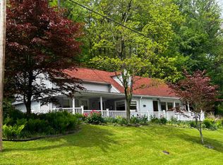 333 Mount Harmony Rd, Fairmont, WV 26554