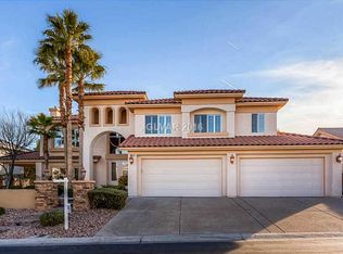 10017 Fox Springs Dr, Las Vegas, NV 89117