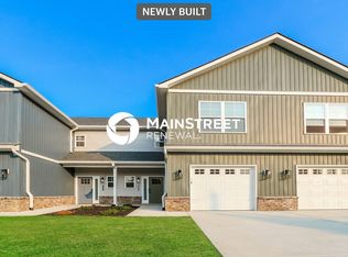 2938 Paddle Wheel Dr, Jeffersonville, IN 47130
