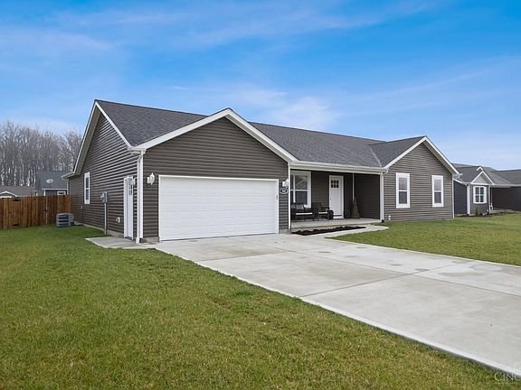 4th image of 104 Haylee Dr