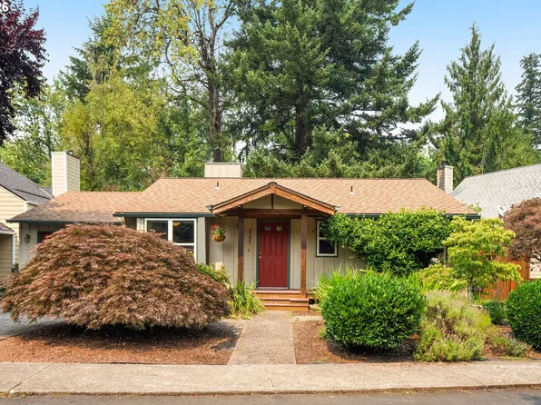 9255 SW Brooks Bend Pl, Portland, OR 97223