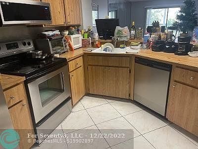 3rd image of 2205 S Cypress Bend Dr APT 308
